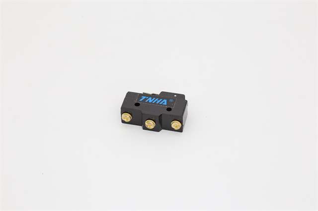 TNHA High Accuracy Long Handle Type CM1702 Waterproof Micro Switch